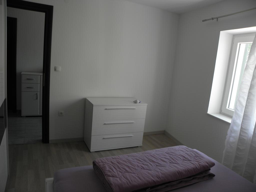 Apartment Jartic Betina  Værelse billede