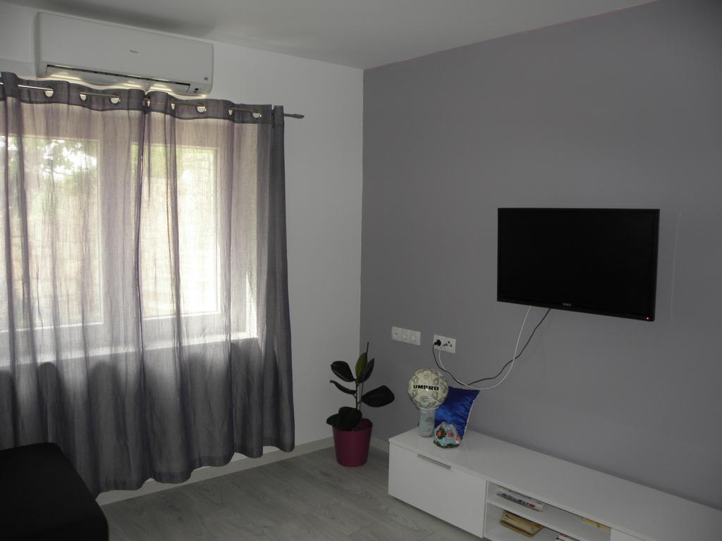 Apartment Jartic Betina  Værelse billede